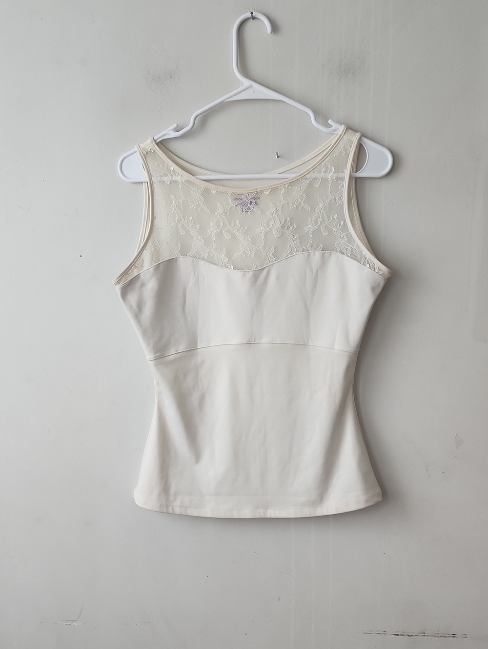 SPANX Cream Lace Yoke Shaping Camisole